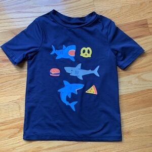 3/$10 - Carter’s Rashguard size 4T